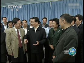 ffd4c5f5cc787b5 胡锦涛总书记在清华考察工作